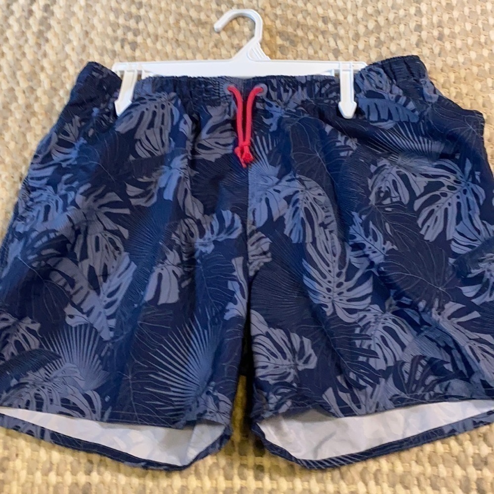 Boy’s Size M Blue Swimming Trunks NWOT Summer Vacation Beach Resortwear